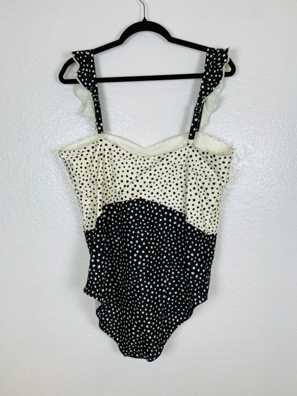 Summersalt The Ruffle Oasis One Piece Swimsuit Size 18 Black White Polka Dot